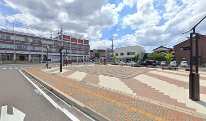 市役所前広場