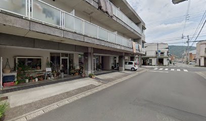 市原化粧品店