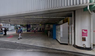 ベビカル代々木駅西口改札内（レンタルベビーカー）