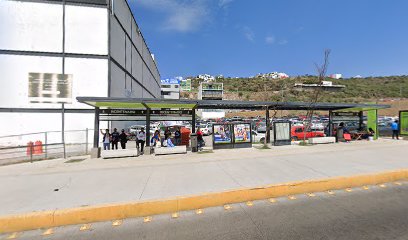 Estacionamiento Privado de la UCQ