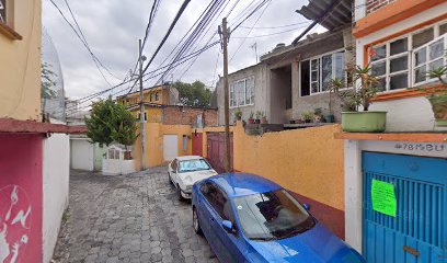 Altar a la virgen