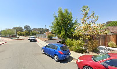 Basketball Court | Los Prados Park