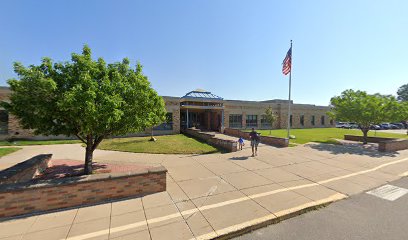 Wayzata Oakwood Elementary School