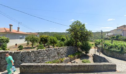 Fonte de Corvos à Nogueira