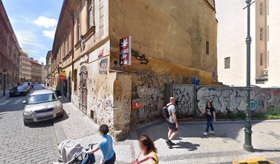 Liquor Store, Smoke Shop, Prag Souvenir