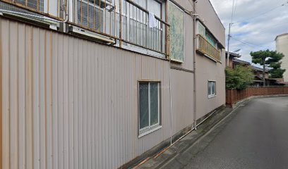 山田屋陶器店倉庫
