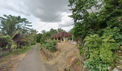 RUMAH ABAH DAYAT BOSS SAPI