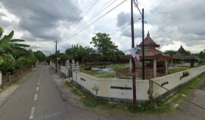 Makam Dusun Pranan