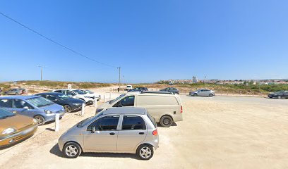 Estacionamento da Praia do Areal Sul