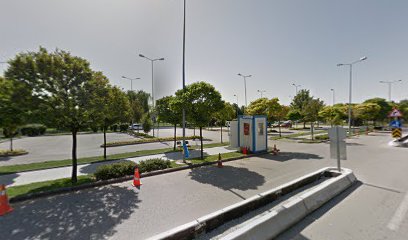 Harikalar Diyarı Otoparkı