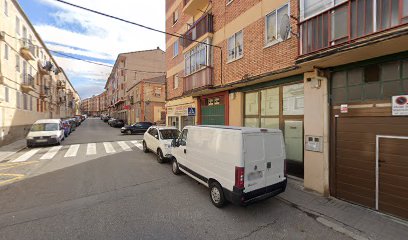 Clínica Dental Villalpando en Segovia