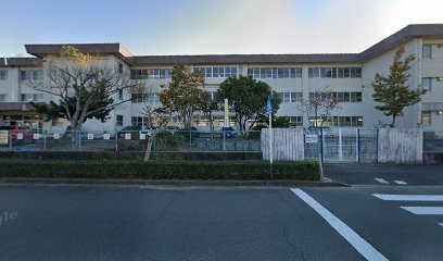 鈴鹿市立鼓ヶ浦小学校