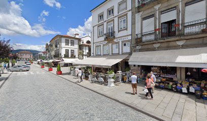 Monumento a Teófilo Carneiro