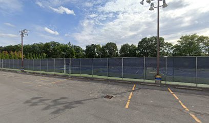 Mountaineer Tennis Courts