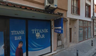 Titanik Bar