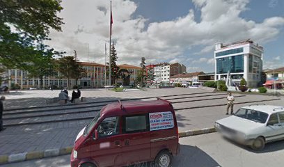Turhal Atatürk Anıtı