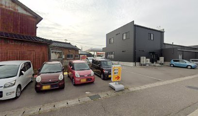 ニコニコレンタカー砺波駅前店