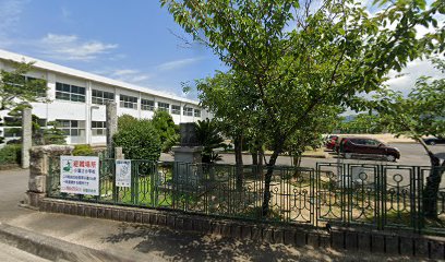 四国中央市立小富士小学校