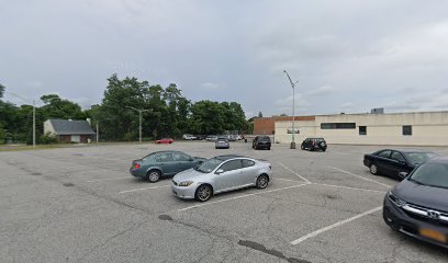 2000 Grand Ave Parking