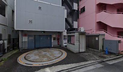 ㈱ジンフィールド 本店