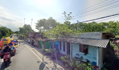Komok house