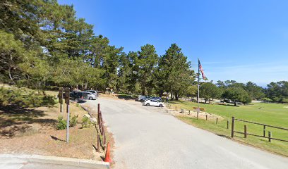 Huckleberry Hill Hiking Trail Parking lot