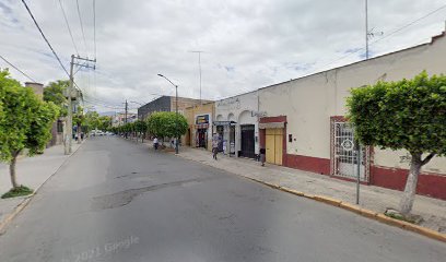 LOS JUGOS DE CHIPILO