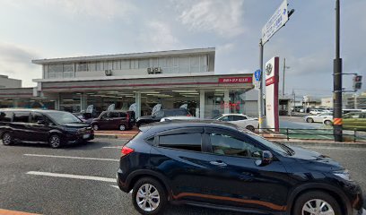 島根トヨタ 中古車センター