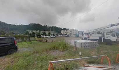 信越化学 駐車場