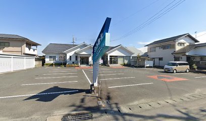 おか時計・メガネ店