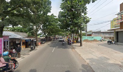 RedDoorz near Tugu Pramuka Cianjur