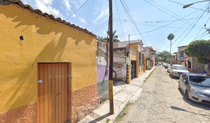 Estacionamiento público El Burro Rosa