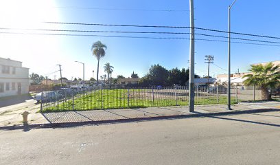 Islah L.A. - Food Distribution Center