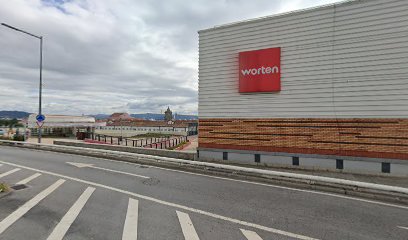 Passerelle pour aller au funiculaire