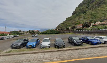 Parque Pago (Paid Parking) Porto Moniz
