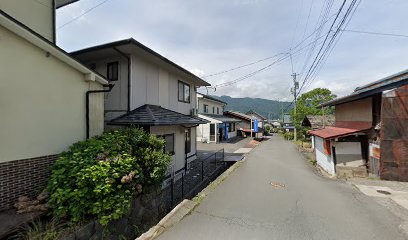 白鳥ドライクリーニング工場