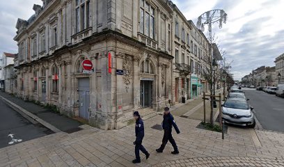 Caisse d'Epargne Rochefort de Gaulle