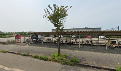 坂町駅前駐輪場