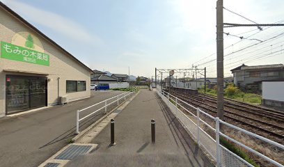 綾川町滝宮駅東口前自転車等駐車場