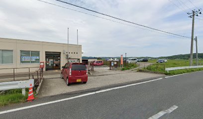 円田郵便局 駐車場（構内）