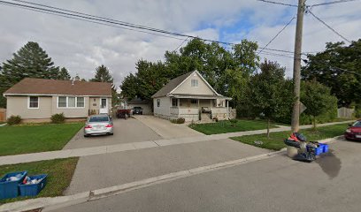 Mahood Norfolk and Brantford Limousine