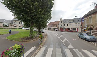 Arrêt - Place de la Mairie éxigé par Monsieur le Maire