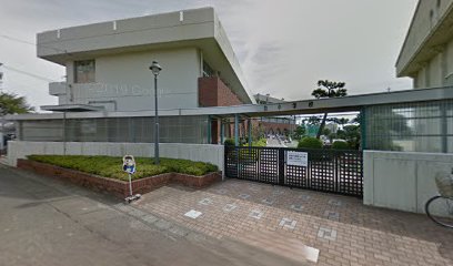 安八町立牧小学校