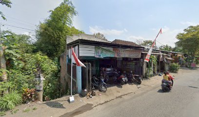 Bengkel motor ari