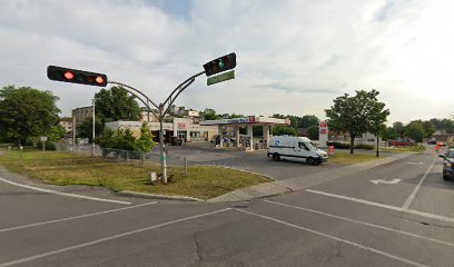 Electric Circuit Charging Station