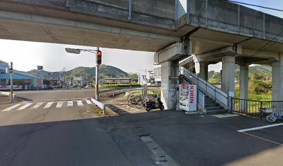 東宿毛駅高架下駐輪場