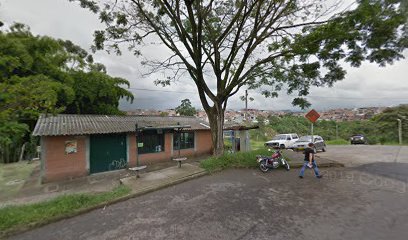 Caseta comunal barrio Cardal