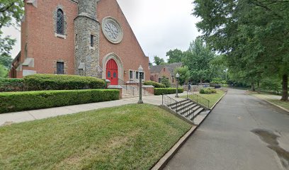 Holy Comforter Episcopal - Food Distribution Center