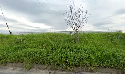 みなとまち1号緑地 サッカー場 駐車場