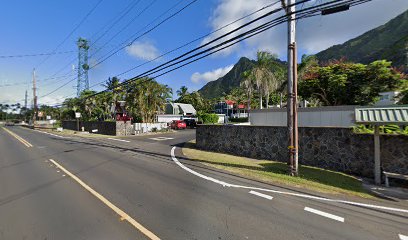 Kamehameha Hwy + Kaaawa Park Ln